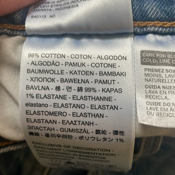 Levi’s Wedgie Straight fit size 31 EUC - Picture 7 of 8